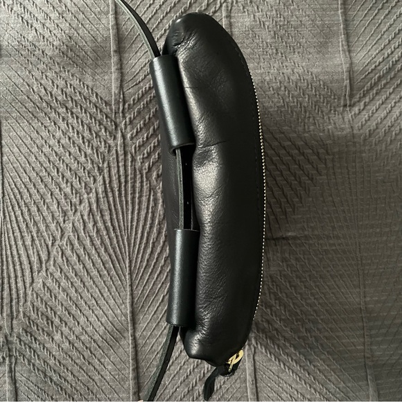 Clare V Fanny Pack - black leather - Picture 7 of 9